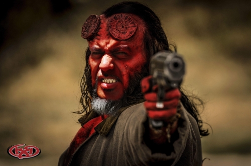 Fotomontaje  Yo Hellboy.